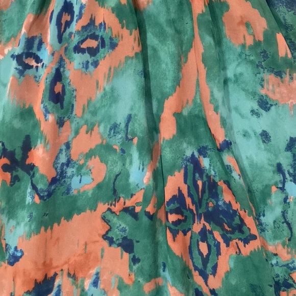 Lush Hi-Lo Dress: Minty/Emerald Green with Navy and Taupe Pattern - Picture 3 of 6